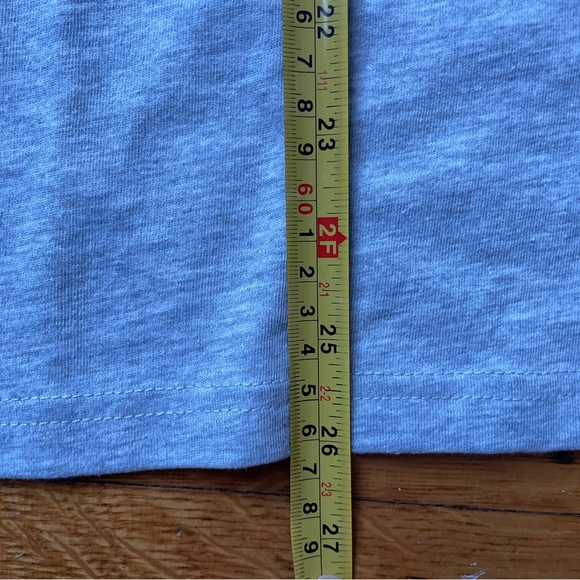 Puma Kids’ Gray Tee Shirt Sz 18-20 - Picture 5 of 9